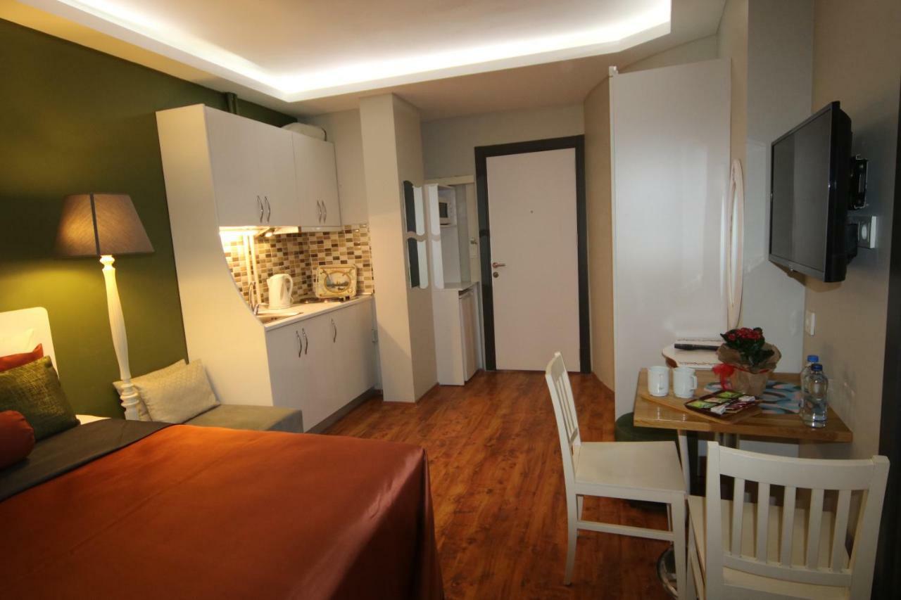 Away Hotel Стамбул Экстерьер фото