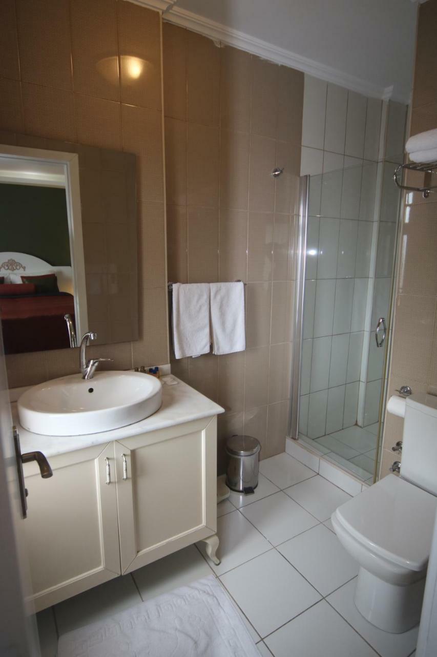 Away Hotel Стамбул Экстерьер фото